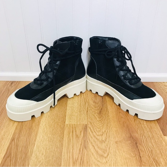 GIANNI BINI Black Leather Platform Ankle Boot Bootie Lug Sole Sneaker Size 7 New - Picture 5 of 15